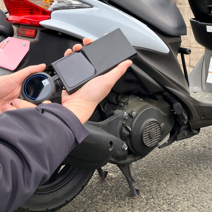 スーパーナット バッテリー充電器 どこでも充電器（12V専用）