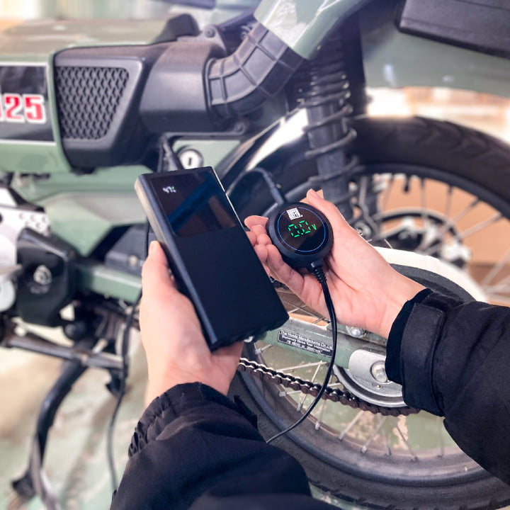 スーパーナット バッテリー充電器 どこでも充電器（12V専用）